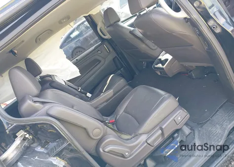 2020 Honda Odyssey Ex-L/Ex-L W/Navi Res from USA, damaged, VIN 5FNRL6H7XLB027649